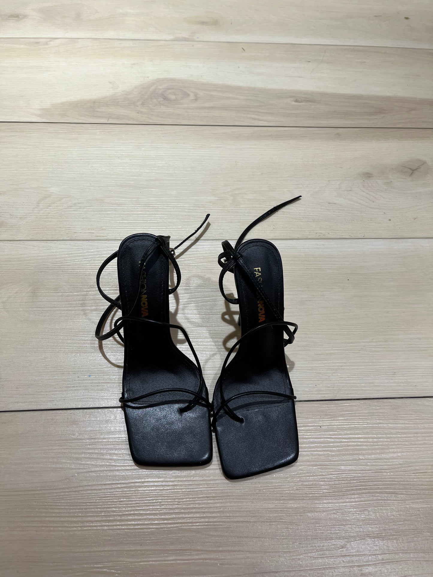 Black heels size 8
