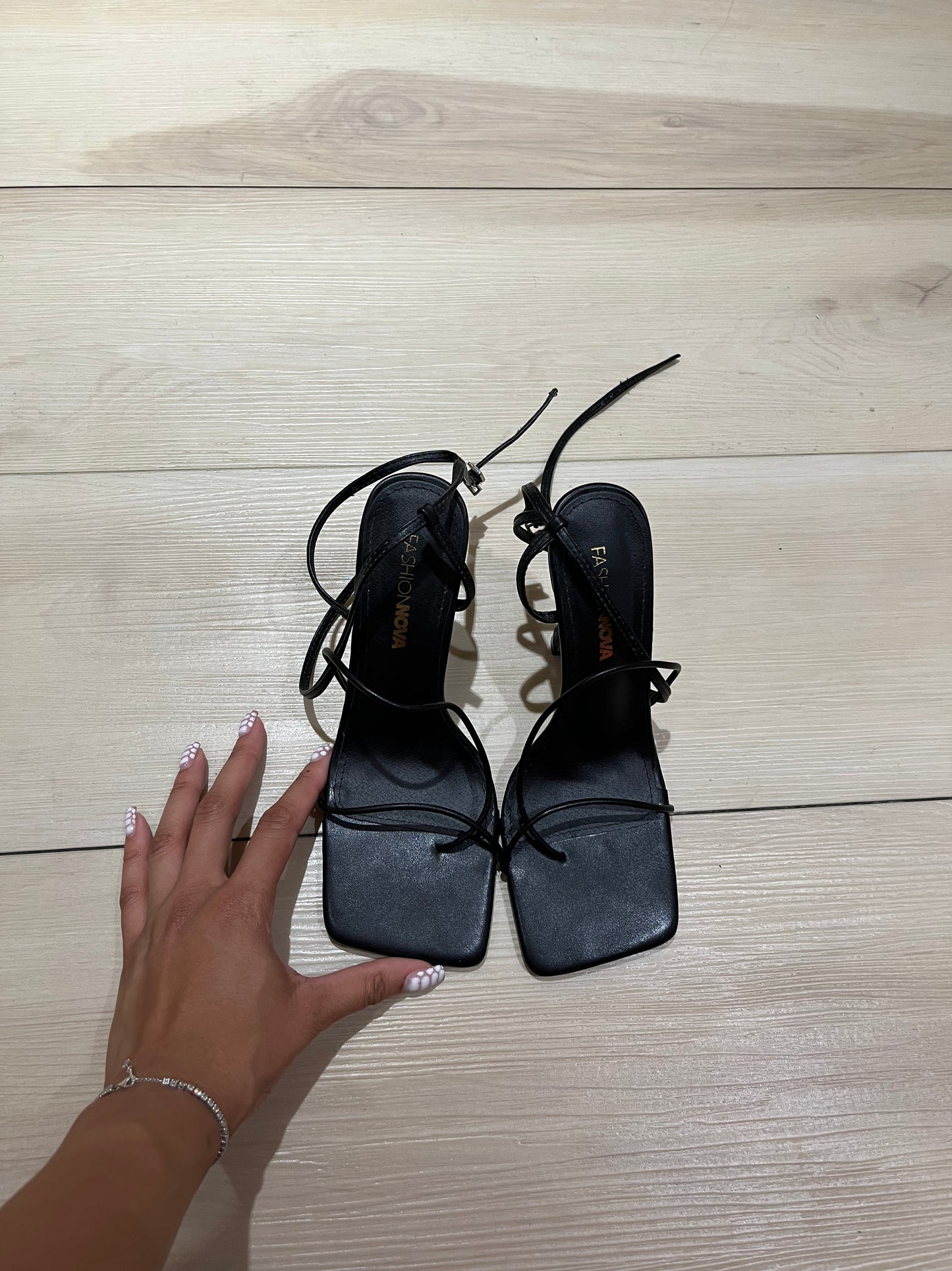 Black heels size 8