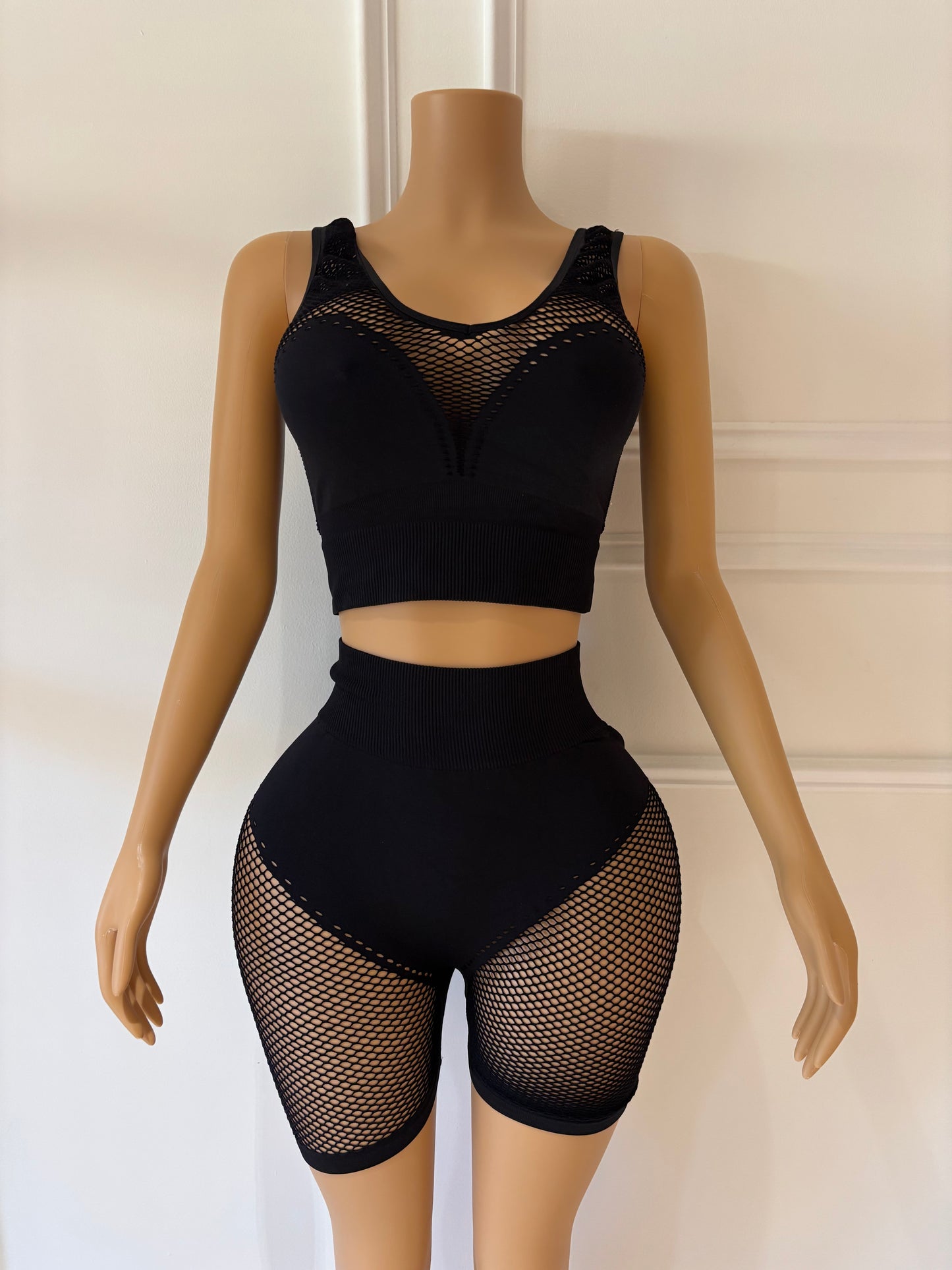 Black Mesh Set